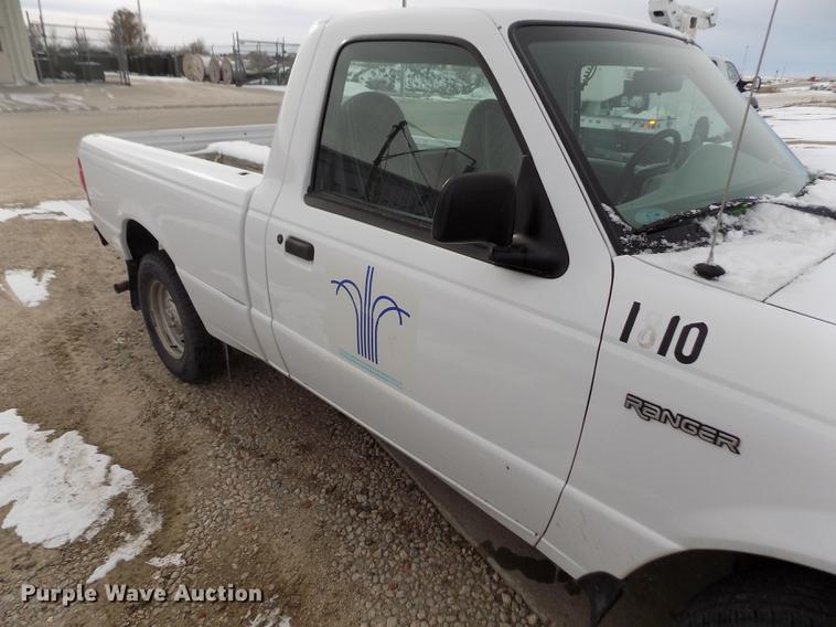 image for item FE9297 2000 Ford Ranger pickup truck