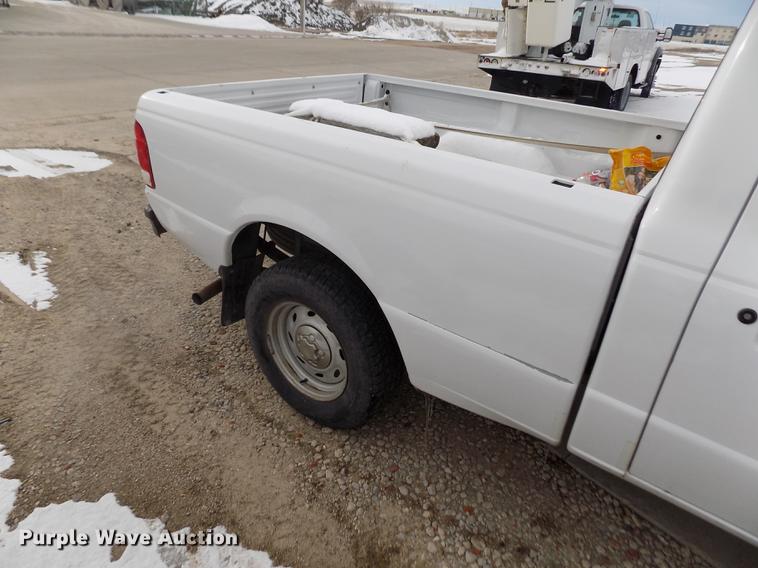 image for item FE9297 2000 Ford Ranger pickup truck