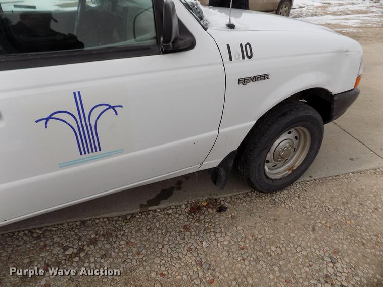 image for item FE9297 2000 Ford Ranger pickup truck