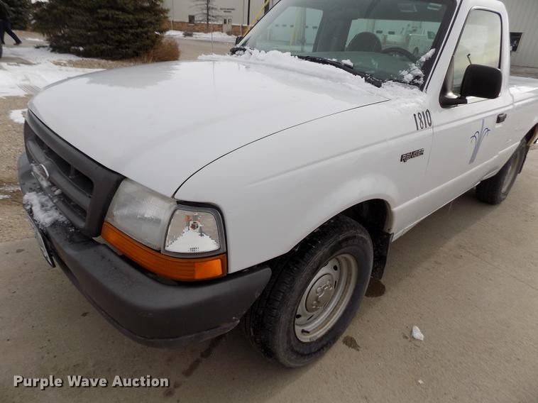 image for item FE9297 2000 Ford Ranger pickup truck