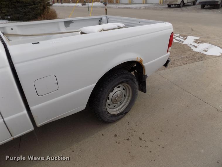 image for item FE9297 2000 Ford Ranger pickup truck