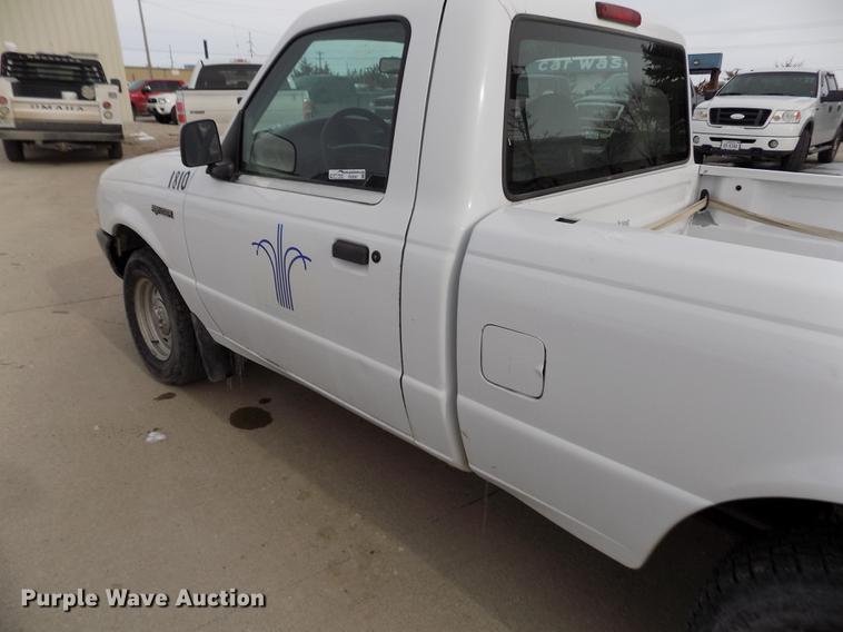 image for item FE9297 2000 Ford Ranger pickup truck