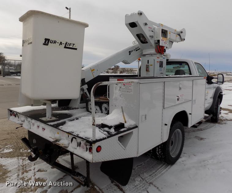 image for item FE9306 2007 Ford F550 XL bucket truck