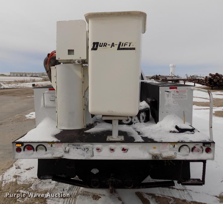 image for item FE9306 2007 Ford F550 XL bucket truck