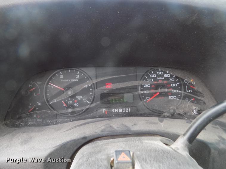 image for item FE9306 2007 Ford F550 XL bucket truck