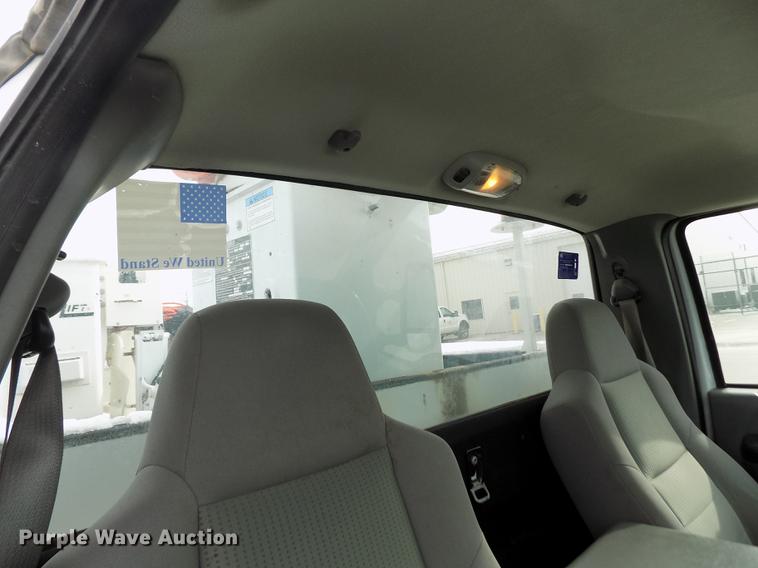 image for item FE9306 2007 Ford F550 XL bucket truck