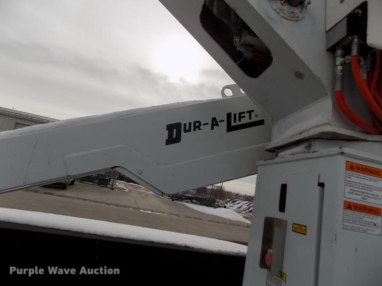 image for item FE9306 2007 Ford F550 XL bucket truck