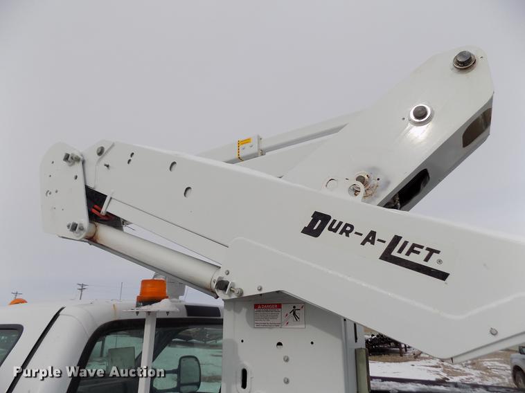 image for item FE9306 2007 Ford F550 XL bucket truck