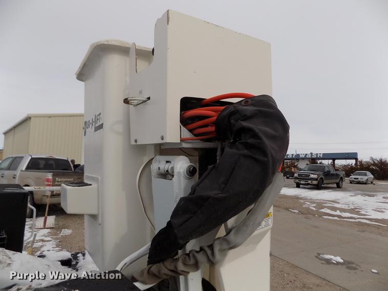 image for item FE9306 2007 Ford F550 XL bucket truck