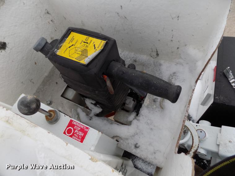 image for item FE9306 2007 Ford F550 XL bucket truck