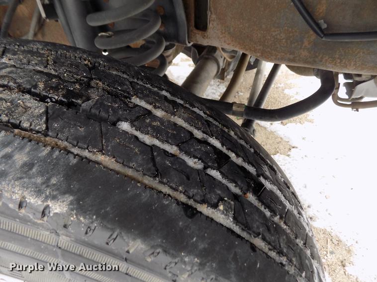 image for item FE9306 2007 Ford F550 XL bucket truck