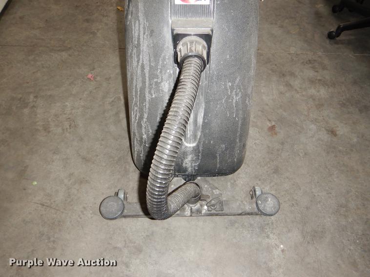 image for item FS9440 Viper Floor Shovel SN18WD wet/dry vacuum