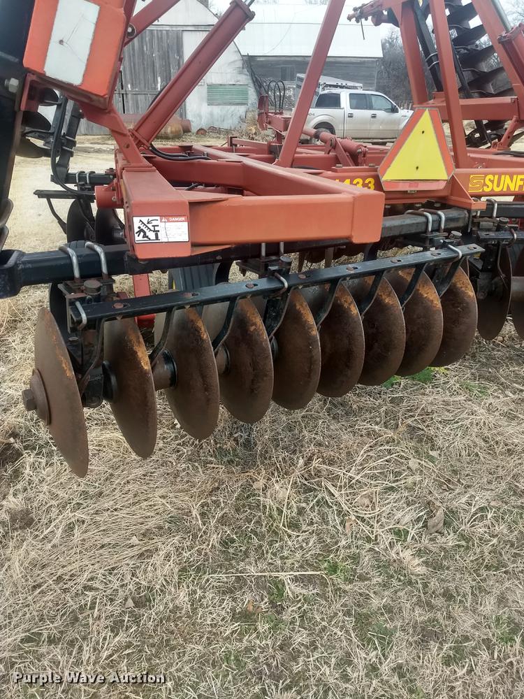 image for item DB9006 Sunflower 1433-29 tandem offset disk