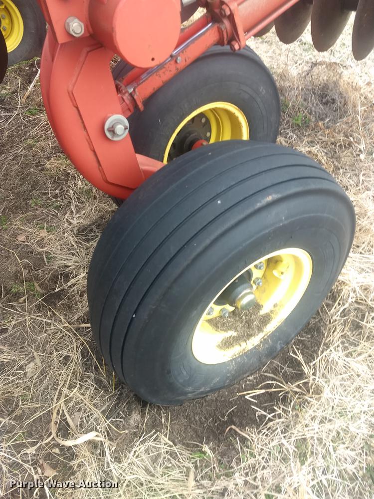 image for item DB9006 Sunflower 1433-29 tandem offset disk