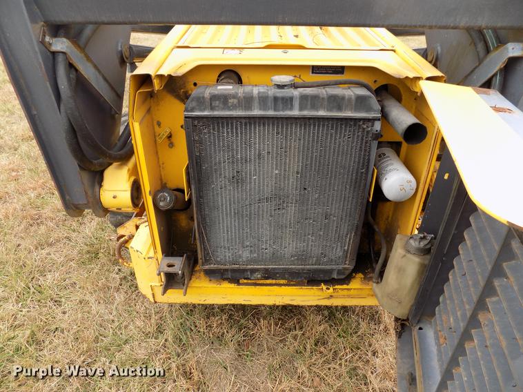 image for item DD3545 1999 New Holland LS180 skid steer