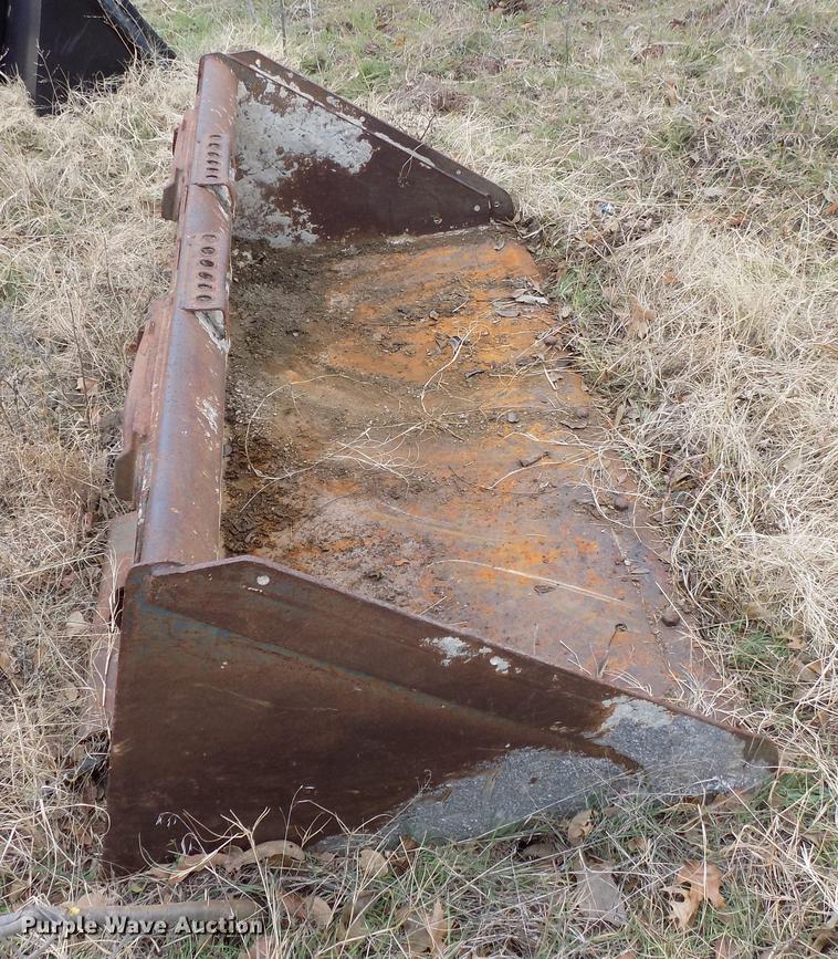 image for item DD3545 1999 New Holland LS180 skid steer