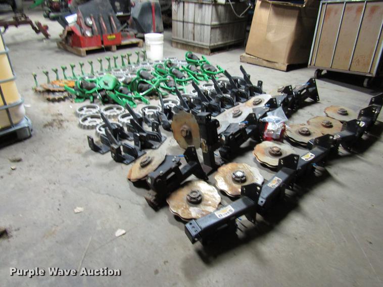 image for item DD3940 Planter parts