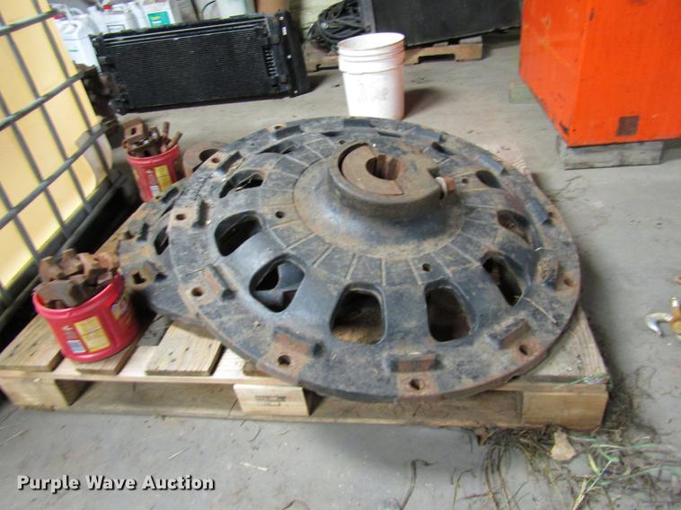 image for item DD3941 Case IH 1486 tractor parts