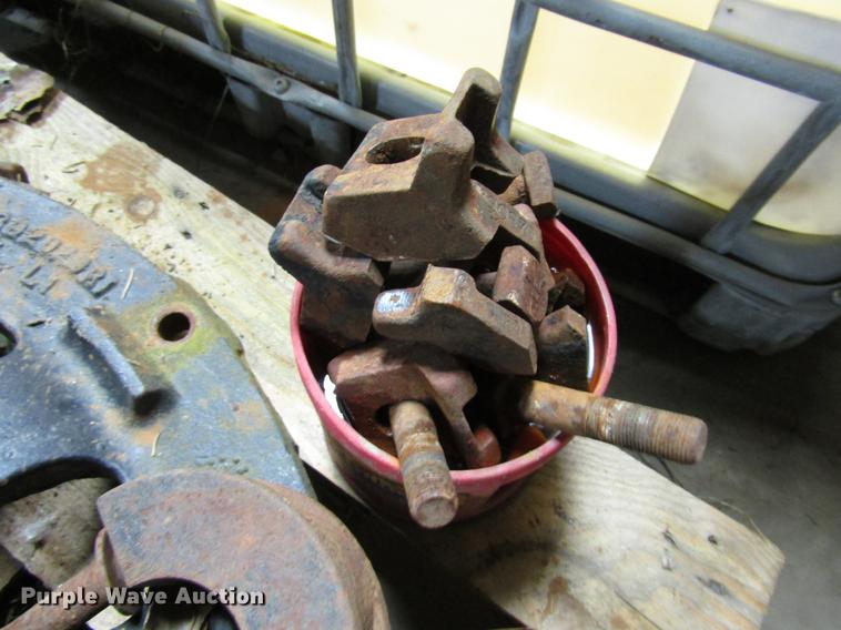 image for item DD3941 Case IH 1486 tractor parts