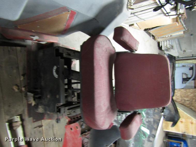 image for item DD3941 Case IH 1486 tractor parts