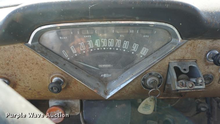 image for item DF1589 1959 Chevrolet 60 applicator truck