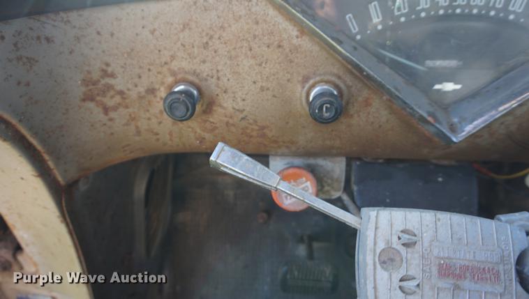 image for item DF1589 1959 Chevrolet 60 applicator truck