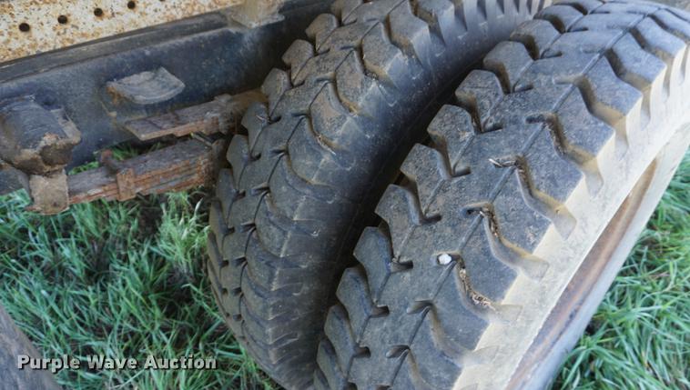 image for item DF1589 1959 Chevrolet 60 applicator truck