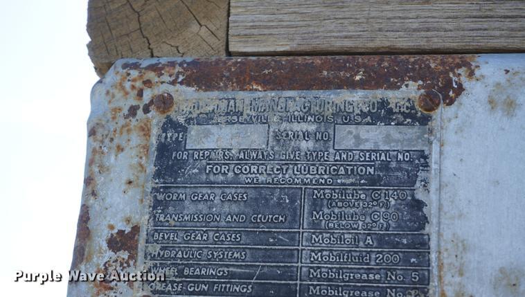 image for item DF1589 1959 Chevrolet 60 applicator truck