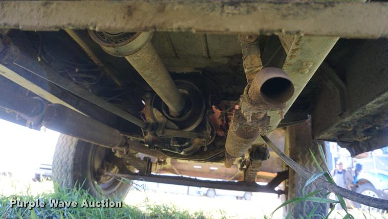 image for item DF1589 1959 Chevrolet 60 applicator truck