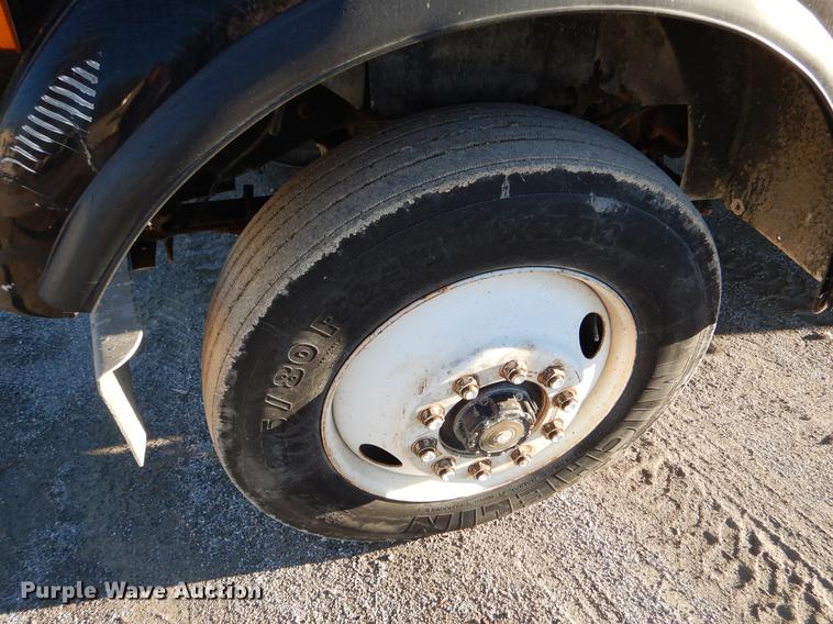 image for item DX9479 1989 Kenworth W900B fertilizer truck