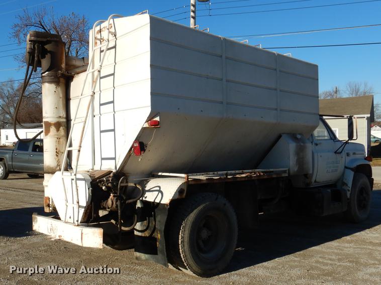 image for item DX9480 1987 GMC 7000 feed delivery truck