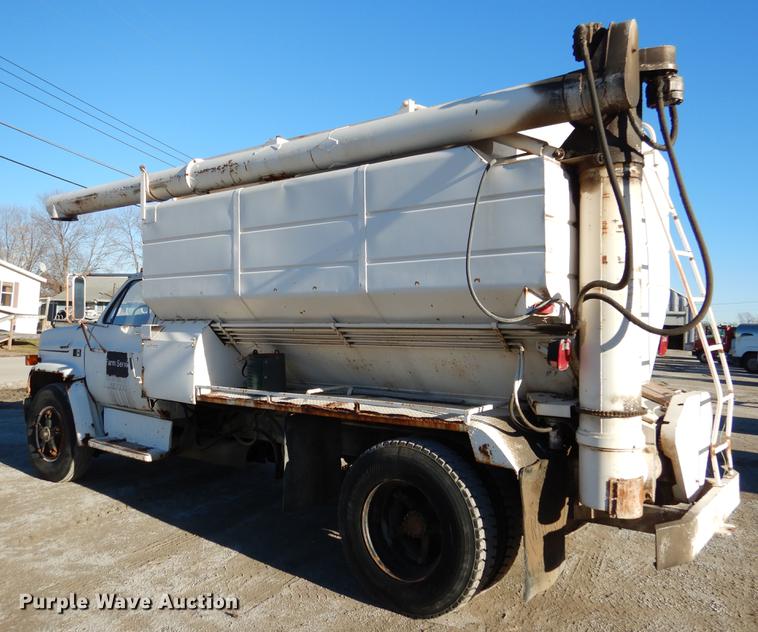 image for item DX9480 1987 GMC 7000 feed delivery truck