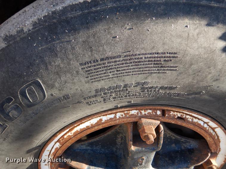 image for item DX9480 1987 GMC 7000 feed delivery truck