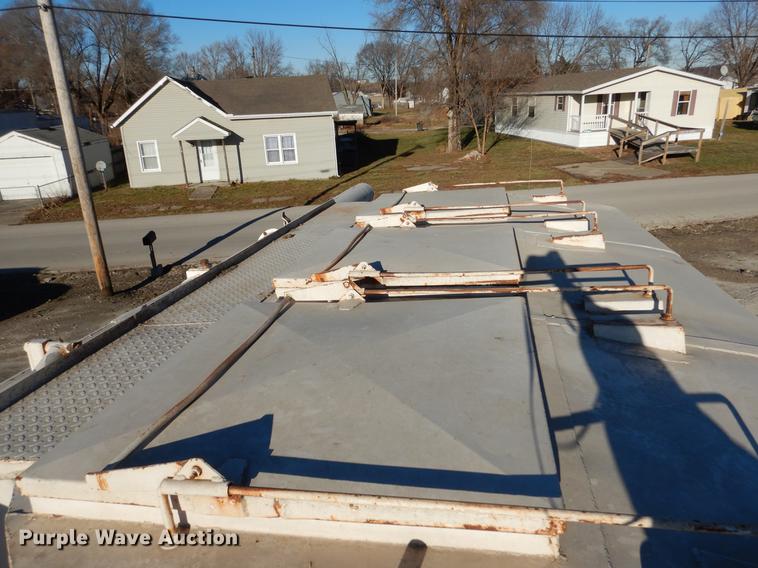 image for item DX9480 1987 GMC 7000 feed delivery truck