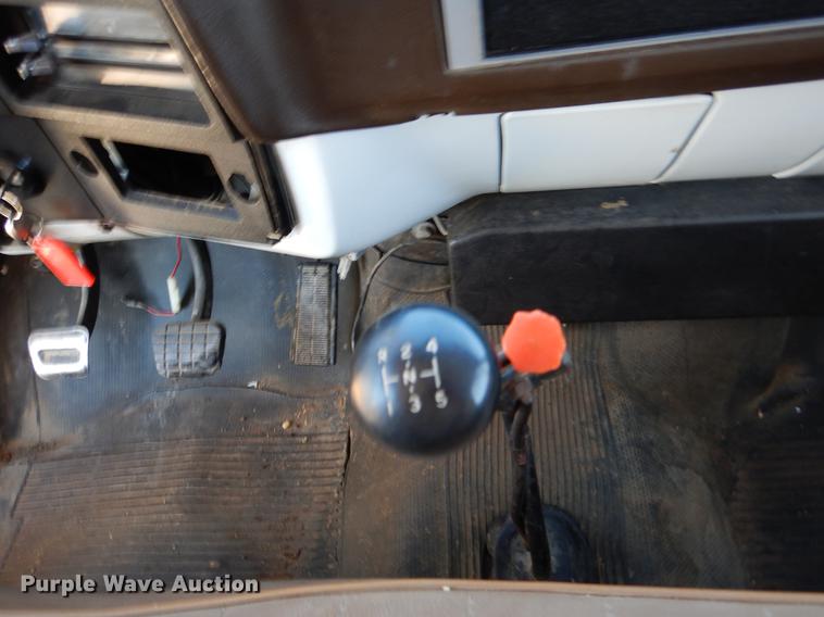 image for item DX9480 1987 GMC 7000 feed delivery truck