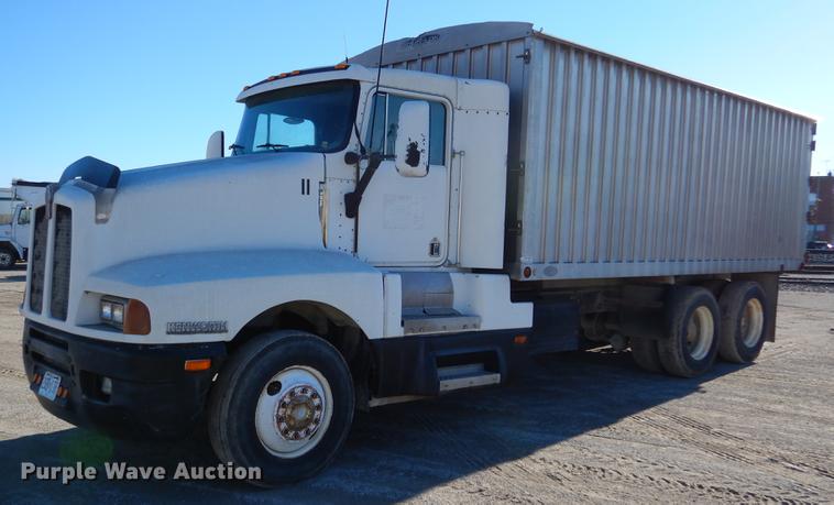 image for item DX9481 1991 Kenworth T500A grain truck