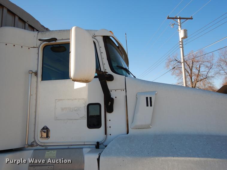 image for item DX9481 1991 Kenworth T500A grain truck