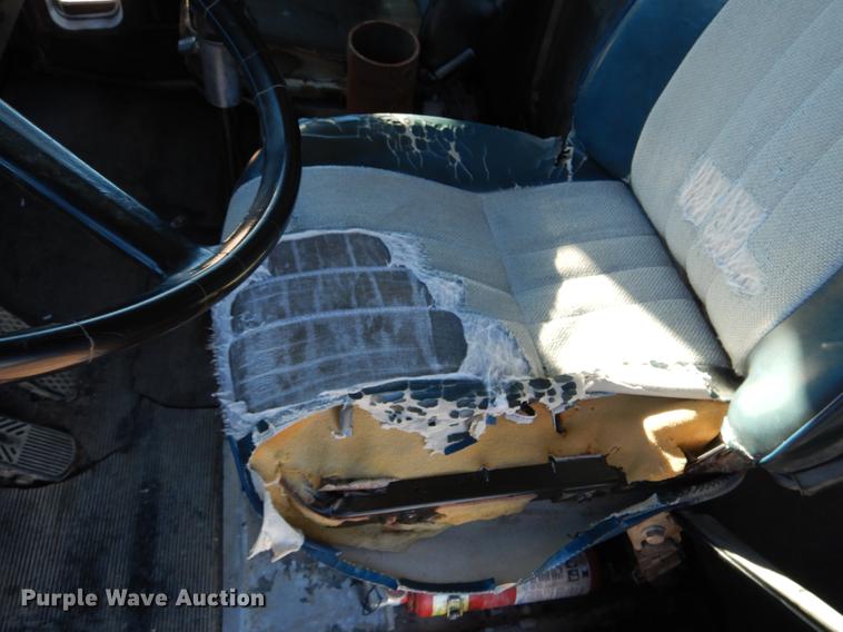 image for item DX9481 1991 Kenworth T500A grain truck