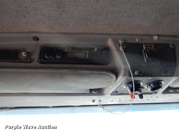 image for item DX9481 1991 Kenworth T500A grain truck