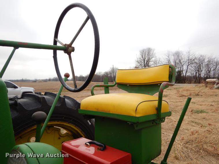 image for item ER9317 John Deere 60 tractor