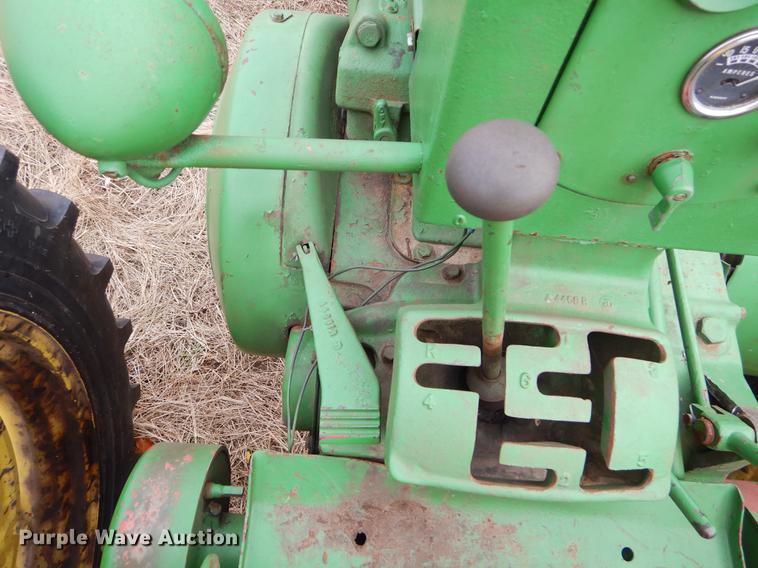 image for item ER9317 John Deere 60 tractor