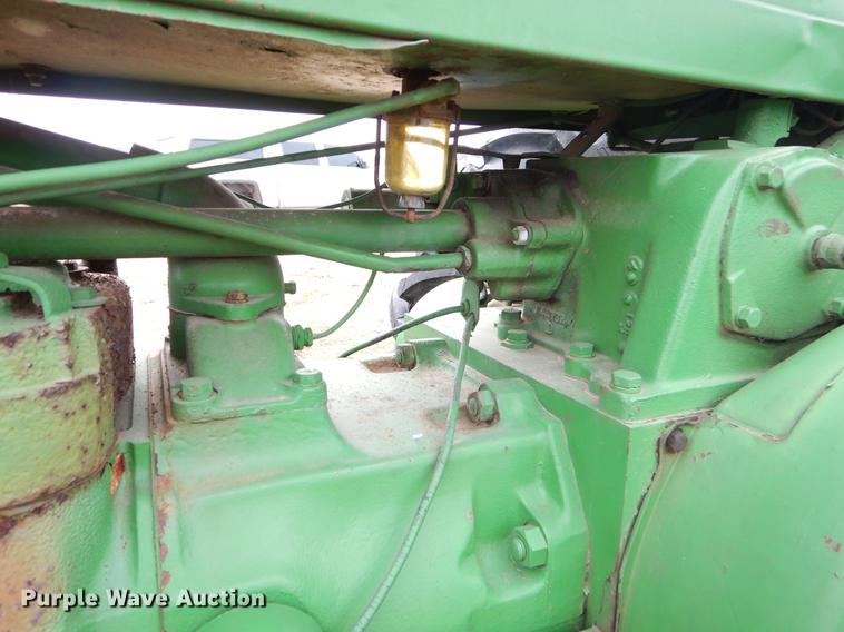 image for item ER9317 John Deere 60 tractor