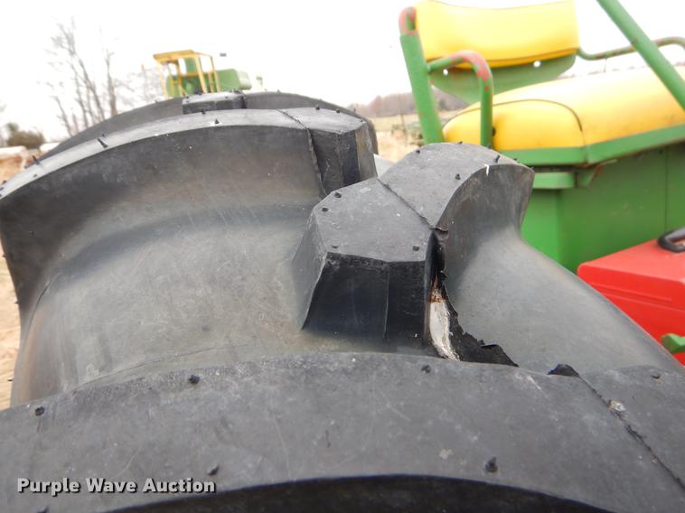 image for item ER9317 John Deere 60 tractor