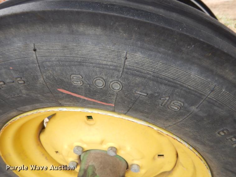 image for item ER9317 John Deere 60 tractor