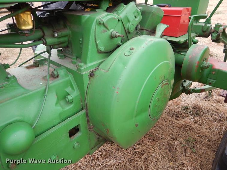 image for item ER9317 John Deere 60 tractor