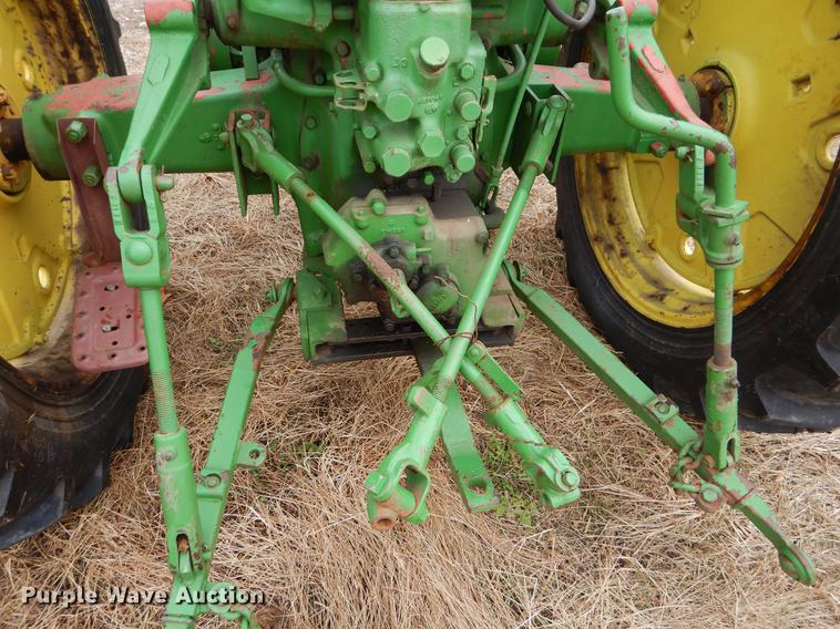 image for item ER9317 John Deere 60 tractor