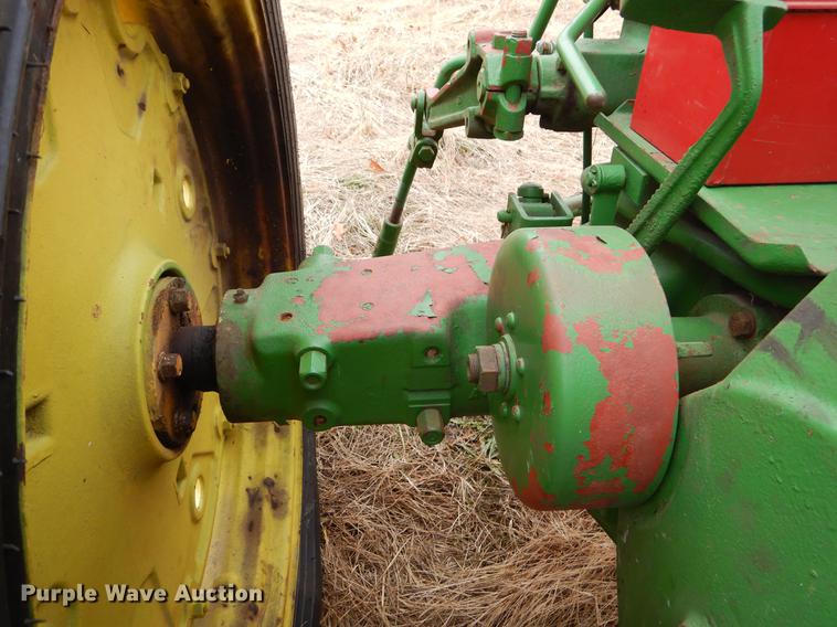 image for item ER9317 John Deere 60 tractor