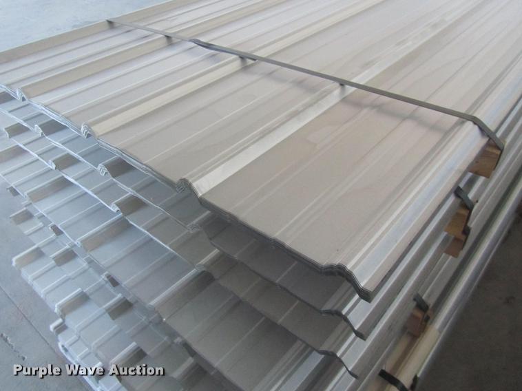 image for item G1429 (50) sheets of metal siding/roofing