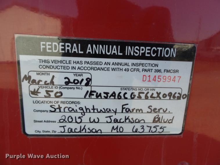 image for item DD2383 2006 Freightliner Columbia semi truck