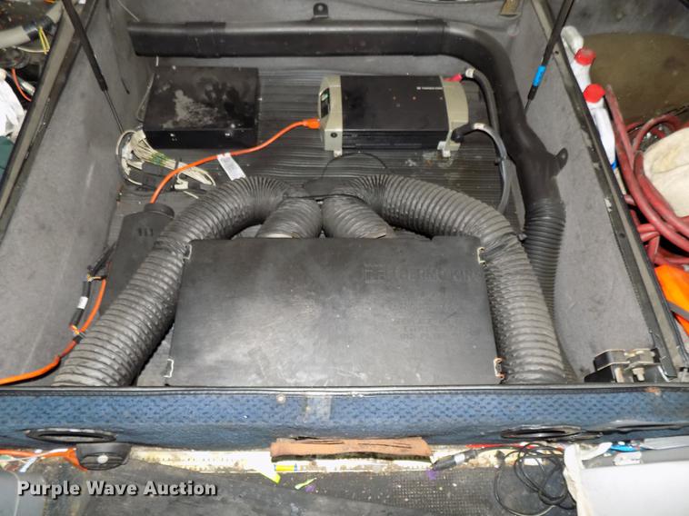 image for item DE7553 1997 Freightliner Century Class semi truck